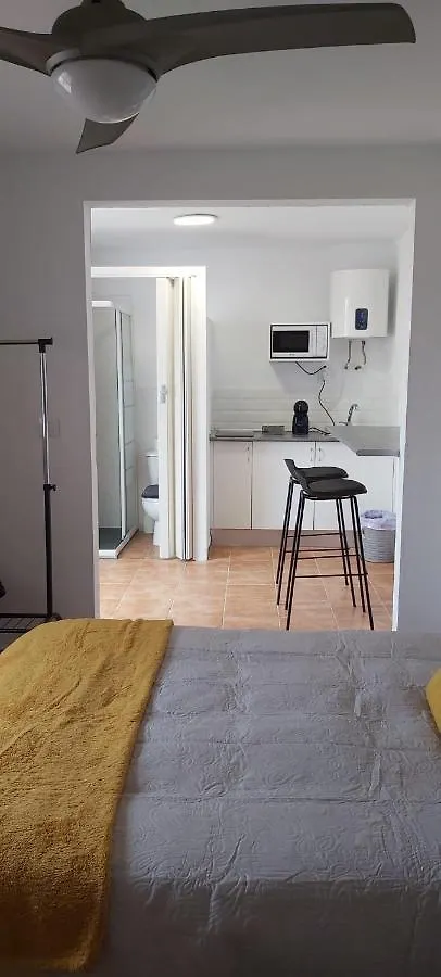 Loft 3 Nuevo,Tercera Planta Sin Ascensor,Pequeno Y Coqueto,Wifi Y Aire Acondicionado Lejlighed La Línea de la Concepción
