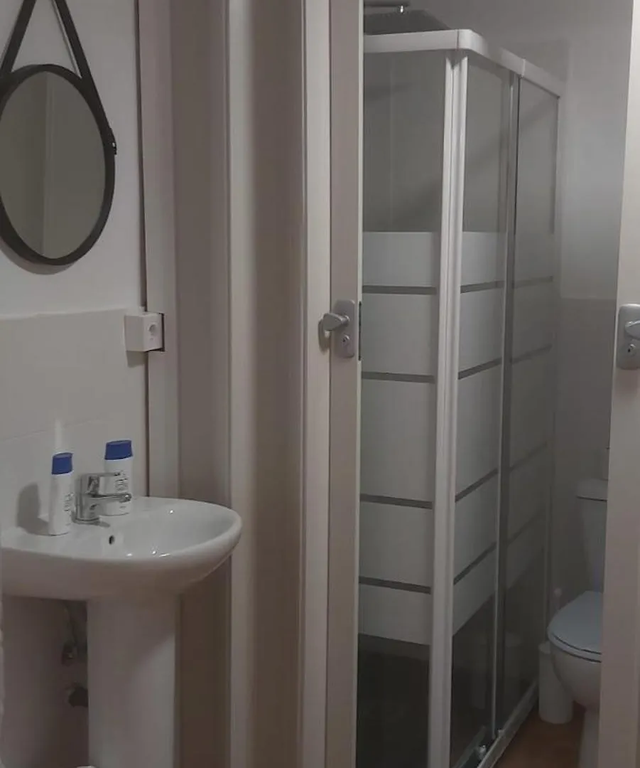 Loft 3 Nuevo,Tercera Planta Sin Ascensor,Pequeno Y Coqueto,Wifi Y Aire Acondicionado Lejlighed La Línea de la Concepción Spanien